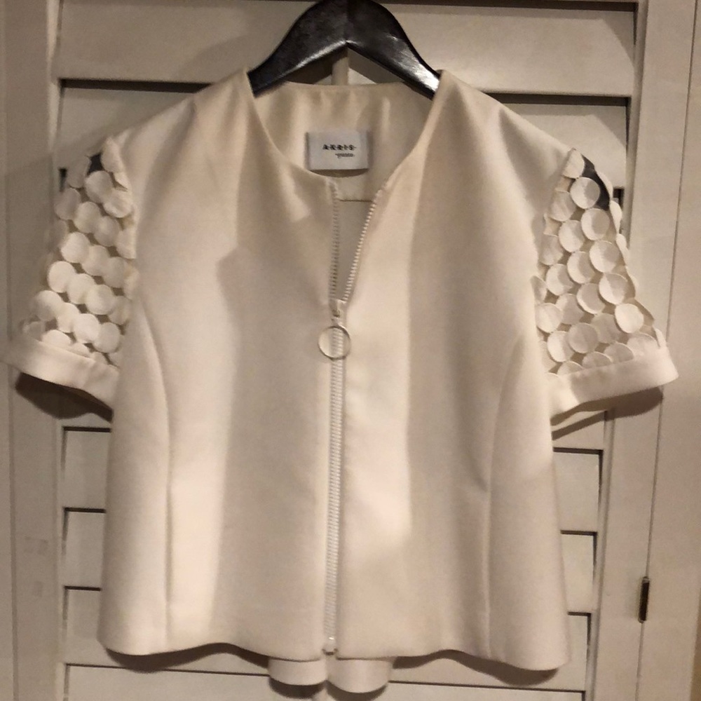 A-K-R-I-S high end ivory swing top